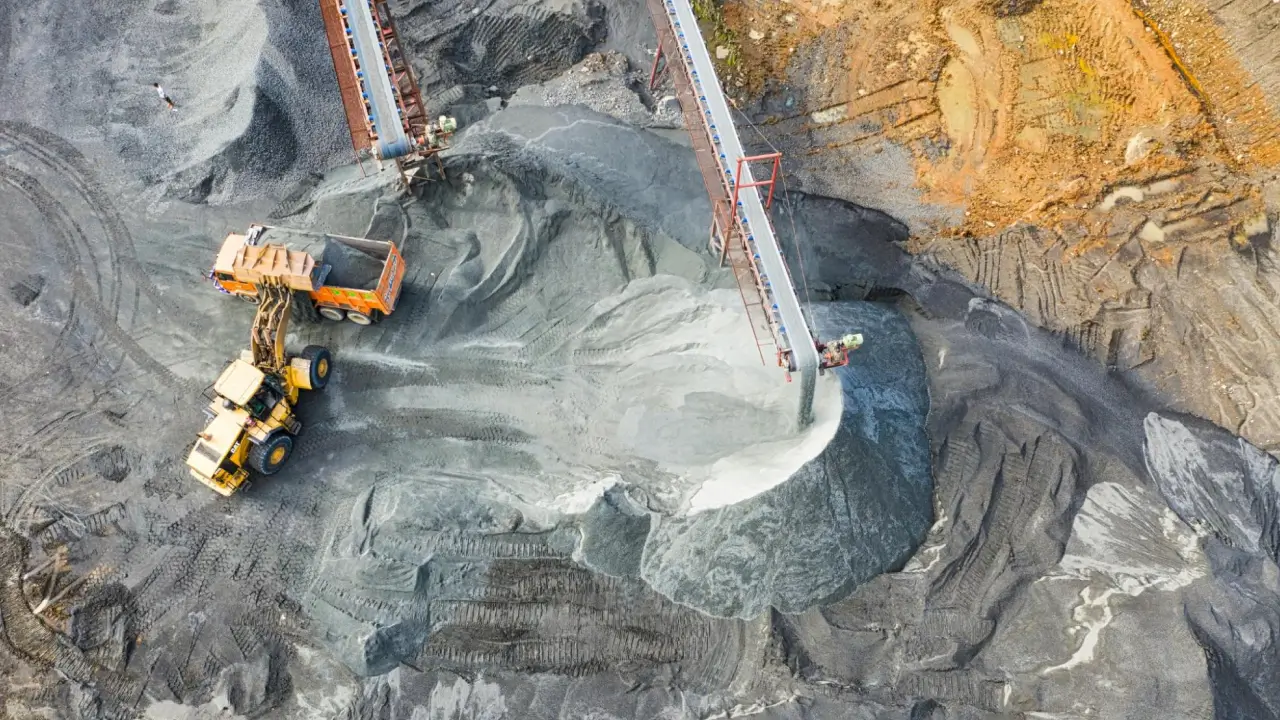 Ontario Accelerates Roads to Unlock Ring of Fire Mining Potential